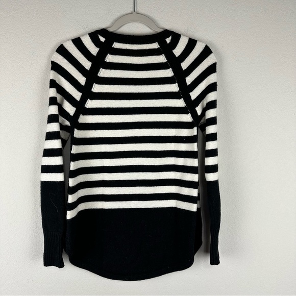 Anthropologie Black White Rebekah Knit Pullover Sweater Size XS - Picture 4 of 8